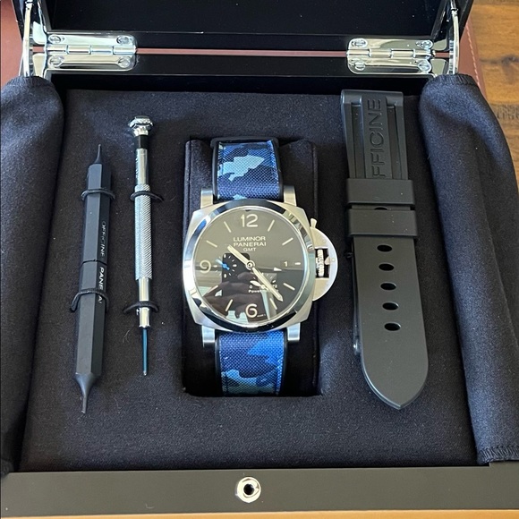 🌎 Panerai Luminor GMT 44mm 72 hour power reserve 🌏 - Picture 2 of 16